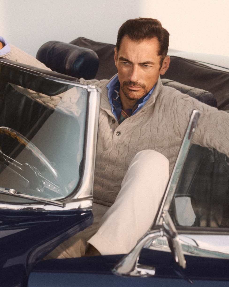 Cable-Knit Cashmere Mock Neck Jumper